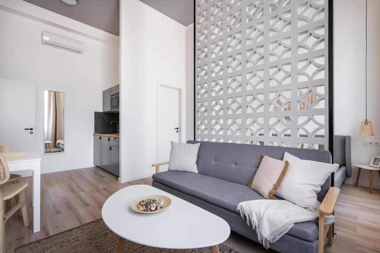 A62 - Akacfa Street Central Residence - Best Location By Bqa Budapest Exteriör bild